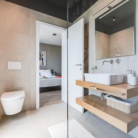 Arestea Near Pula With 35 M2 Heated Pool, Sea View, Wellness & Kids Playground * Vodnjan