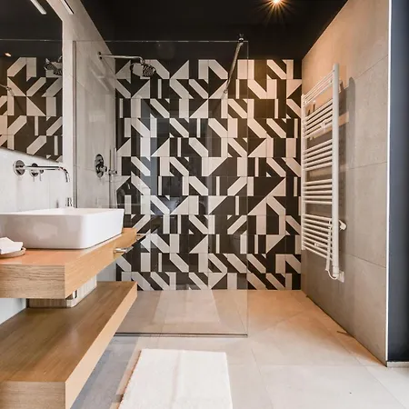 Arestea Near Pula With Sea View, Wellness & Playground Vodnjan
